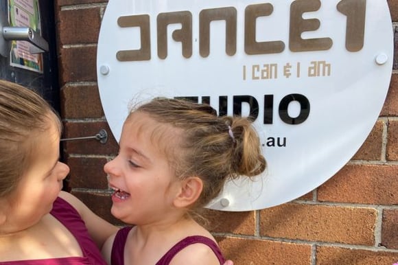 DANCE1-Web-1