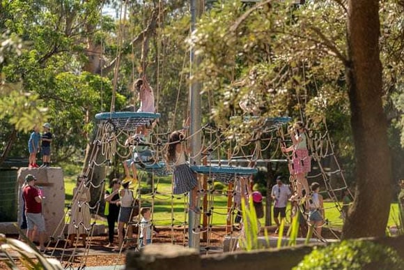 St-Leonards-Park-Playground